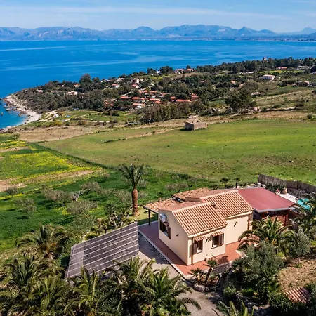 Villa Dimora Dello Zingaro *