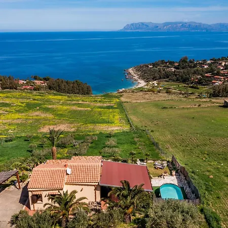 Dimora Dello Zingaro Villa